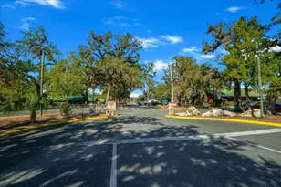 3255 NE 104th Ave, Silver Springs, FL 34488 - Photo 43