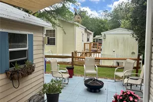 3255 NE 104th Ave, Silver Springs, FL 34488 - Photo 9