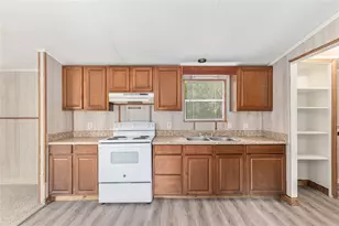 8535 SW 155th St, Dunnellon, FL 34432 - Photo 13
