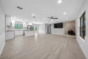 1869 SW 32nd Pl, Bell, FL 32619 - Photo 5