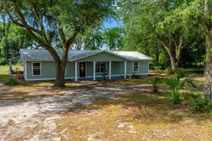 1869 SW 32nd Pl, Bell, FL 32619 - Photo 1