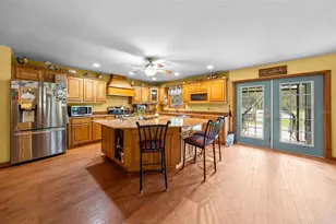 732 SW Carl Wilson Rd, Fort White, FL 32038 - Photo 3