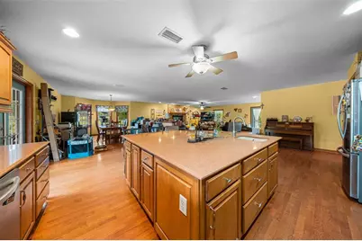 732 SW Carl Wilson Road, Fort White, FL 32038 - Photo 9