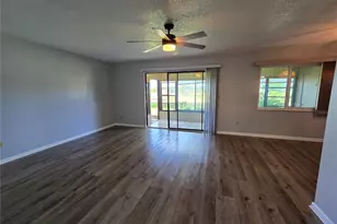 520 Fairways Cir, Ocala, FL 34472 - Photo 5
