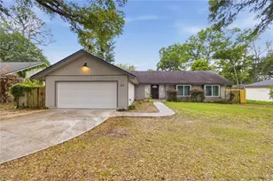 86 Pecan Dr, Ocala, FL 34472 - Photo 1