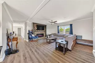 18350 SE 42nd Pl, Morriston, FL 32668 - Photo 9
