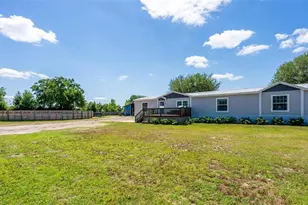 18350 SE 42nd Pl, Morriston, FL 32668 - Photo 5