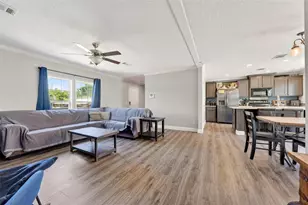 18350 SE 42nd Pl, Morriston, FL 32668 - Photo 9
