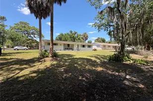 9205 W Jasmine Ln, Crystal River, FL 34429 - Photo 5