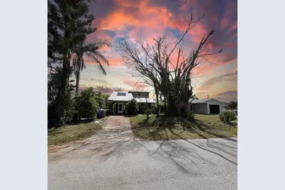 1646 3rd Court SW, Vero Beach, FL 32962 - Photo 1