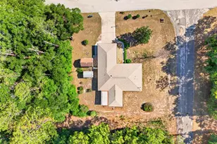 10936 N Airway Loop, Citrus Springs, FL 34434 - Photo 25