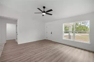 24013 NW Tamarind Ln, Dunnellon, FL 34431 - Photo 3
