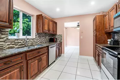 9601 SW 9th Court, Pembroke Pines, FL 33025 - Photo 33