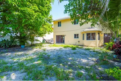 9601 SW 9th Court, Pembroke Pines, FL 33025 - Photo 53