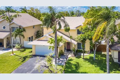 9601 SW 9th Court, Pembroke Pines, FL 33025 - Photo 3