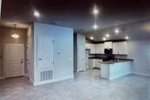 16253 SE 83rd Ct, Summerfield, FL 34491 - Photo 5