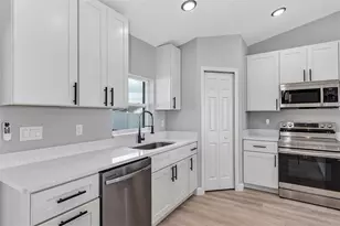 3926 SE 139th Ln, Summerfield, FL 34491 - Photo 13