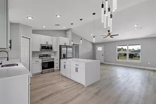 3926 SE 139th Ln, Summerfield, FL 34491 - Photo 11