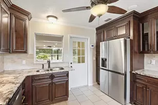 1510 NW 22nd St, Crystal River, FL 34428 - Photo 9