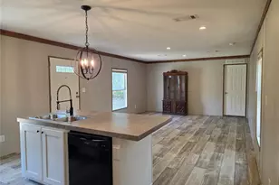 624 E Winnetka St, Hernando, FL 34442 - Photo 5