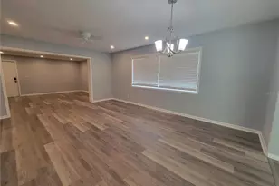 21147 SW Honeysuckle St, Dunnellon, FL 34431 - Photo 3