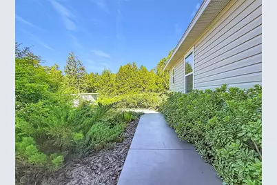 15204 Ganster Drive, Brooksville, FL 34613 - Photo 17