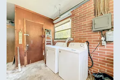 7802 Mizell Street, Coleman, FL 33521 - Photo 17
