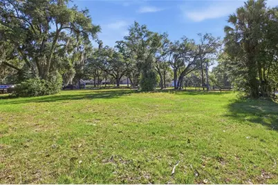 105 W Hermosa Street, Lady Lake, FL 32159 - Photo 1