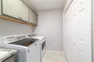 3285 Dressendorfer Dr, The Villages, FL 32163 - Photo 35