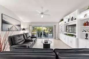 3285 Dressendorfer Dr, The Villages, FL 32163 - Photo 9