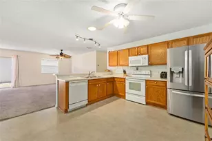 1710 Rosales Rd, The Villages, FL 32162 - Photo 9