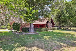 35841 Timbertop Ln, Fruitland Park, FL 34731 - Photo 5