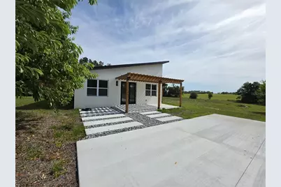 17951 SE 62 Street, Morriston, FL 32668 - Photo 1