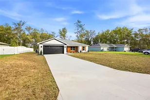 8282 N Pitcairn Way, Citrus Springs, FL 34434 - Photo 3