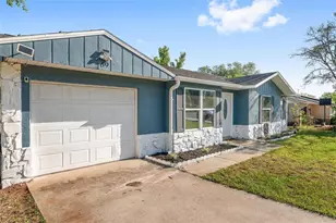 69 Sapphire Rd, Ocala, FL 34472 - Photo 3