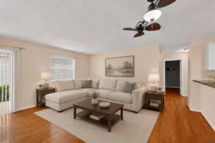 17457 SE 81st Newberry Ct, The Villages, FL 32162 - Photo 13