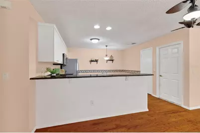 17457 SE 81st Newberry Court, The Villages, FL 32162 - Photo 11