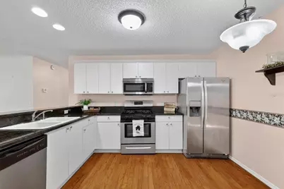 17457 SE 81st Newberry Court, The Villages, FL 32162 - Photo 15