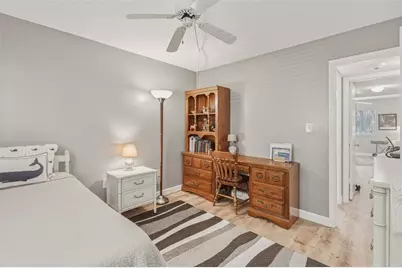 1520 Glen Oaks Drive E #247, Sarasota, FL 34232 - Photo 23