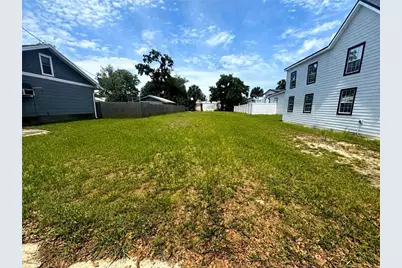 609 Downing Street, New Smyrna Beach, FL 32168 - Photo 1