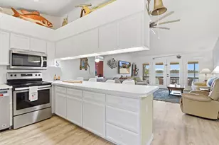 2882 N Comanche Point, Crystal River, FL 34429 - Photo 9