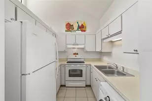 2415 NE 7th St, Ocala, FL 34470 - Photo 5