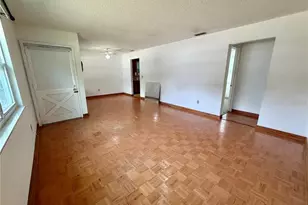 6105 NW 57th Ct, Ocala, FL 34482 - Photo 9