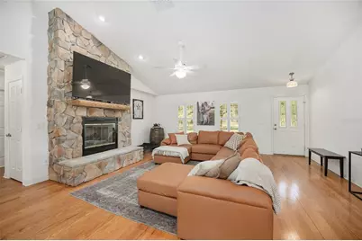 7330 NW 137th Avenue, Morriston, FL 32668 - Photo 9
