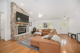 7330 NW 137th Ave, Morriston, FL 32668 - Photo 9
