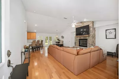7330 NW 137th Avenue, Morriston, FL 32668 - Photo 5