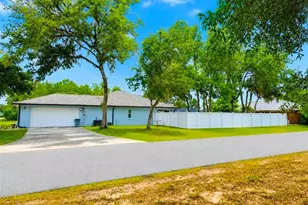 3805 SW 115th St, Ocala, FL 34476 - Photo 3