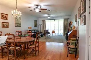 19019 Callaway Ct, Tampa, FL 33647 - Photo 9