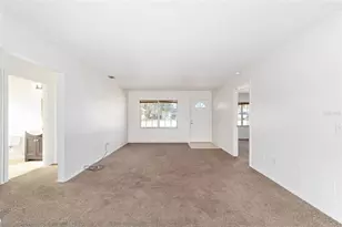 325 Oak Track Course, Ocala, FL 34472 - Photo 7