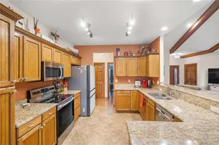 538 NW 7th St, Williston, FL 32696 - Photo 15